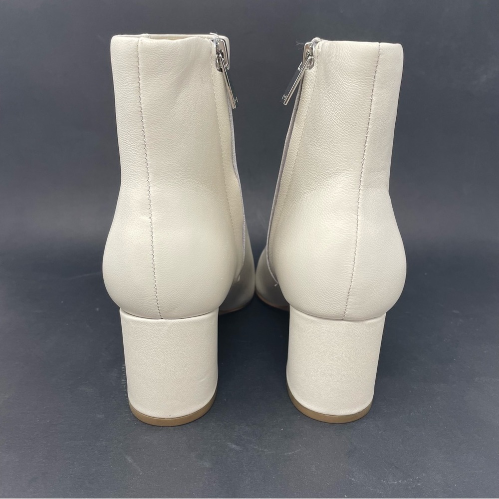 NIB Marc Fisher Jarli High Heel Pointed Toe Leather Booties in Ivory - Picture 10 of 12